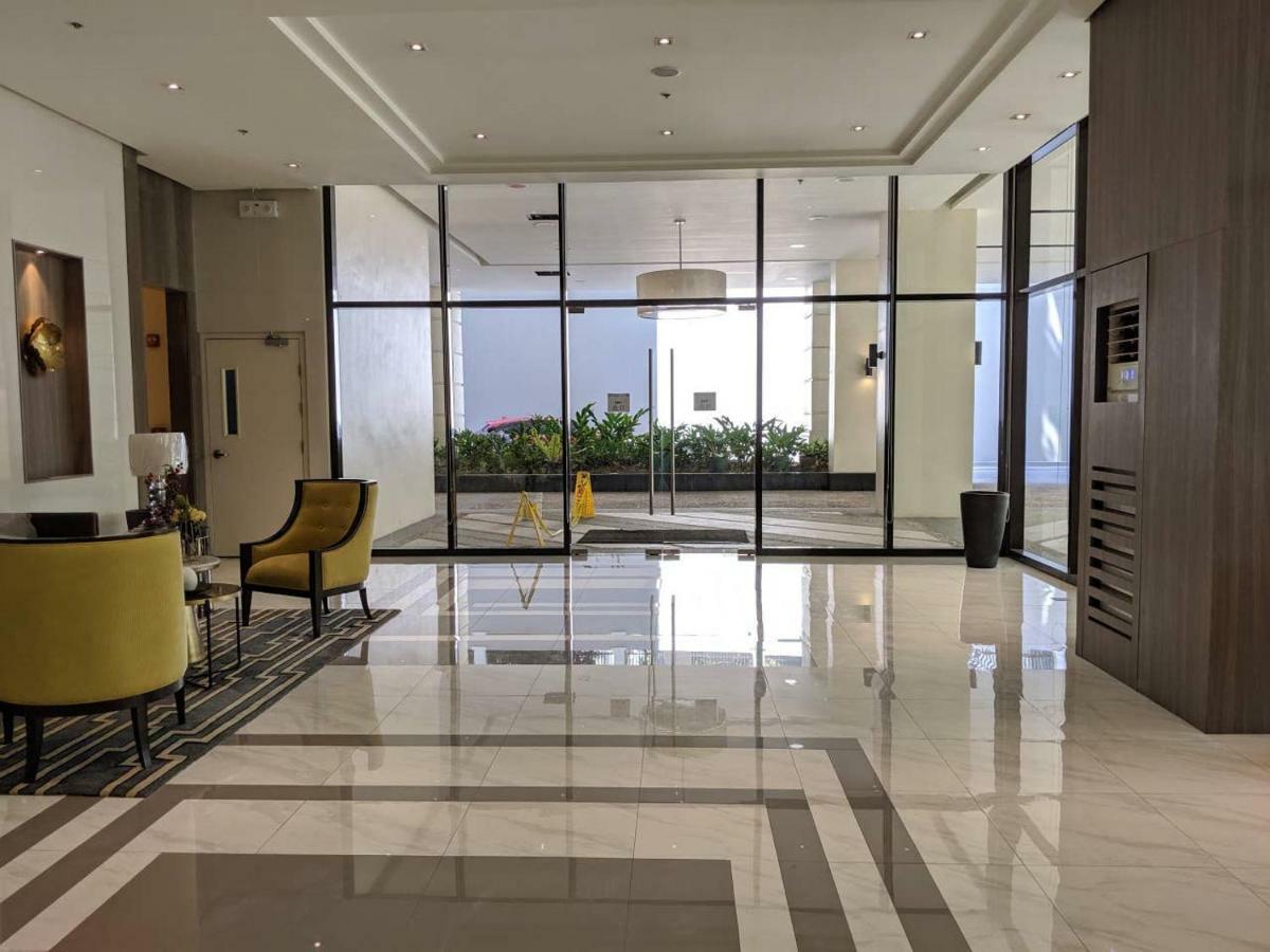 Studio Condo Naia Airport Terminal 3 Newport City Casino Manila Bagian luar foto